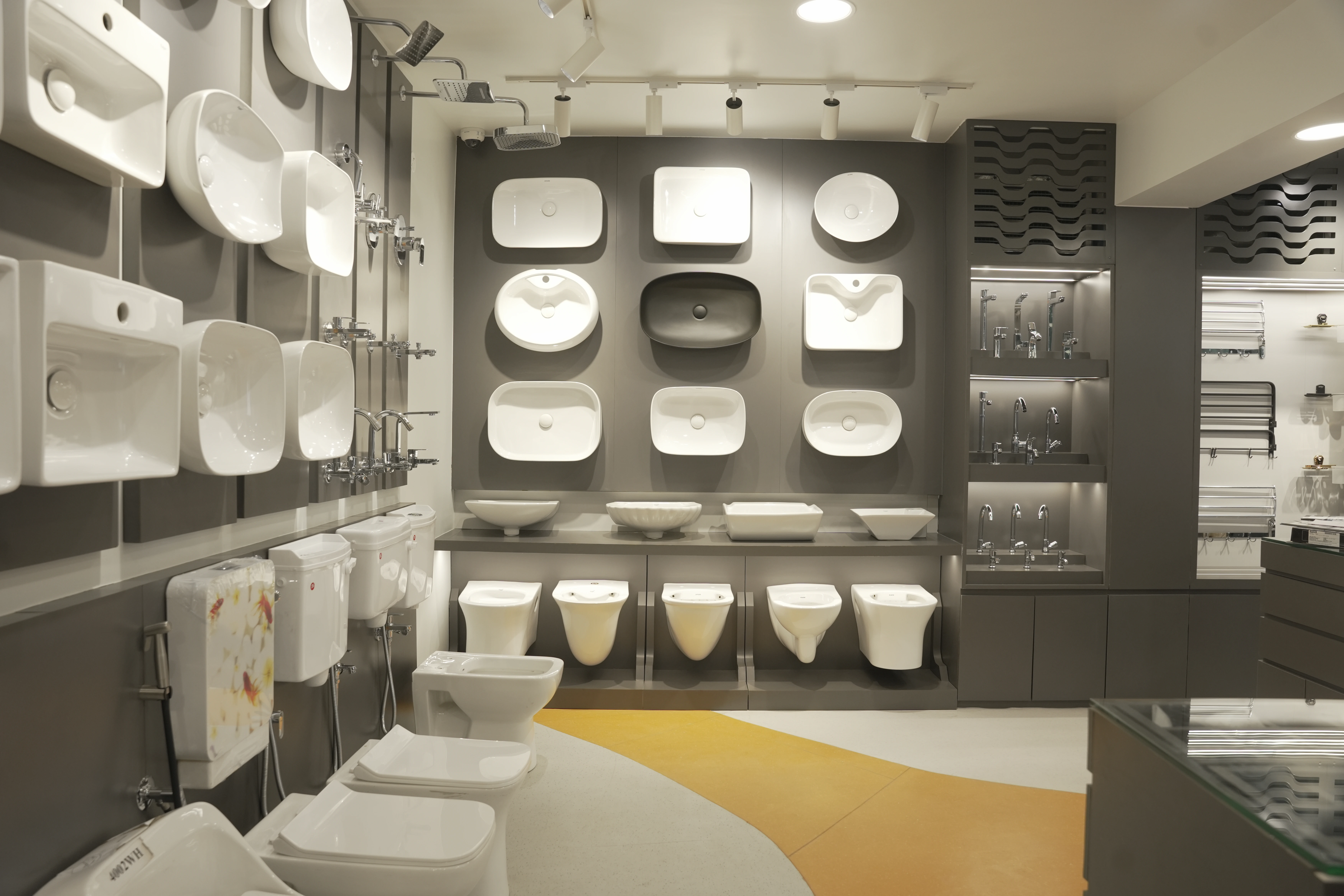 Wahid Marketing showroom 3